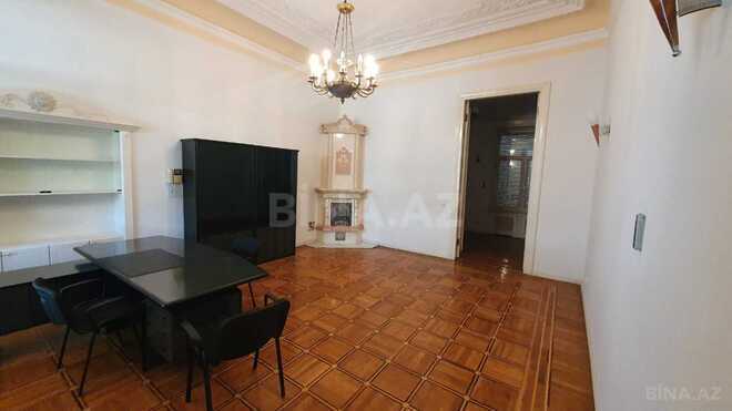 Satılır 10 otaqlı köhnə tikili 1 060 m², Sahil m., photo 6 from 32