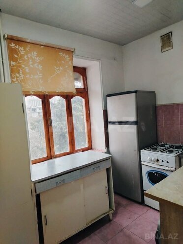 Продаётся 2-комн. вторичка 50 м², м. Элмляр Академиясы, photo 6 from 9