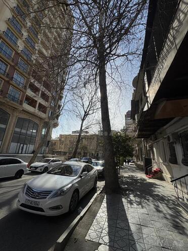 Продаётся 2-комн. вторичка 52 м², м. 28 мая, photo 4 from 12