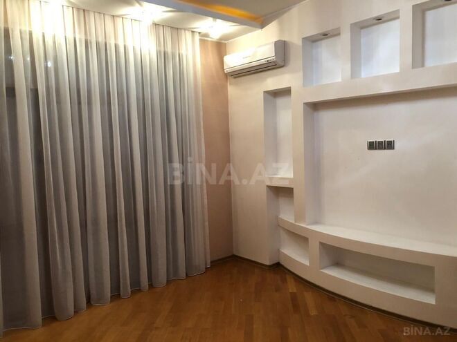 İcarəyə verilir 4 otaqlı yeni tikili 200 m², 28 May m., photo 9 from 16