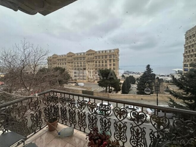 İcarəyə verilir 3 otaqlı köhnə tikili 80 m², İçəri Şəhər m., photo 3 from 13