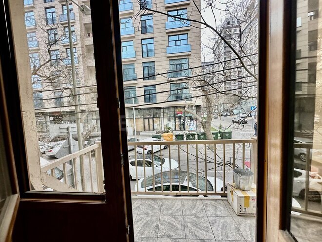 İcarəyə verilir 3 otaqlı köhnə tikili 88 m², 28 May m., photo 12 from 13