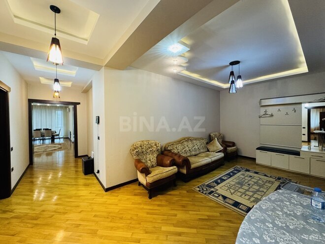 İcarəyə verilir 3 otaqlı yeni tikili 195 m², Şah İsmayıl Xətai m., photo 15 from 30