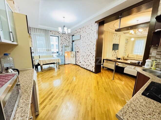 İcarəyə verilir 3 otaqlı yeni tikili 195 m², Şah İsmayıl Xətai m., photo 7 from 30