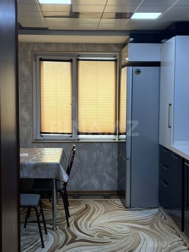 İcarəyə verilir 3 otaqlı köhnə tikili 90 m², 20 Yanvar m., photo 20 from 21