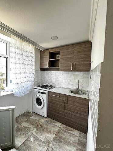 Продаётся 1-комн. вторичка 35 м², м. Элмляр Академиясы, photo 4 from 9