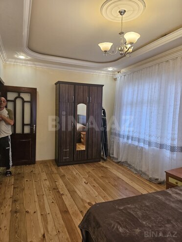 Сдаётся 3-комн. вторичка 75 м², м. Кара Караев, photo 7 from 15