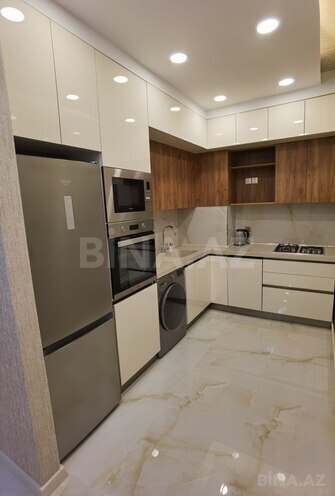 Продаётся 2-комн. новостройка 74 м², м. Элмляр Академиясы, photo 4 from 27