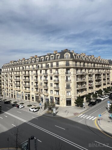 Satılır 3 otaqlı ofis 135 m², Ağ şəhər q., photo 3 from 9