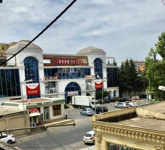 Продаётся 3-комн. вторичка 80 м², пос. Бакиханова, photo 1 from 16