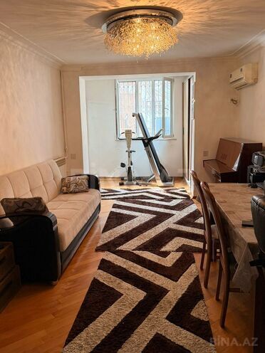 Продаётся 2-комн. вторичка 45 м², м. Низами, photo 5 from 14