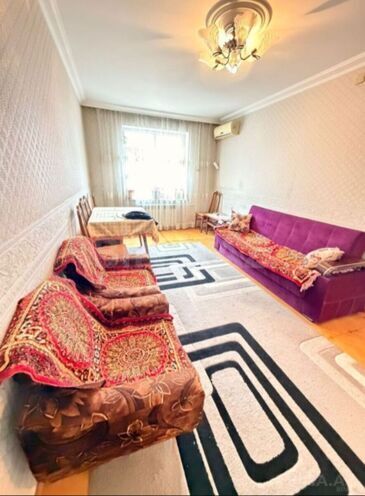 Продаётся 2-комн. вторичка 65 м², м. Ахмедлы, photo 1 from 9