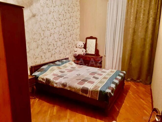 Сдаётся 2-комн. вторичка 70 м², м. Элмляр Академиясы, photo 3 from 8