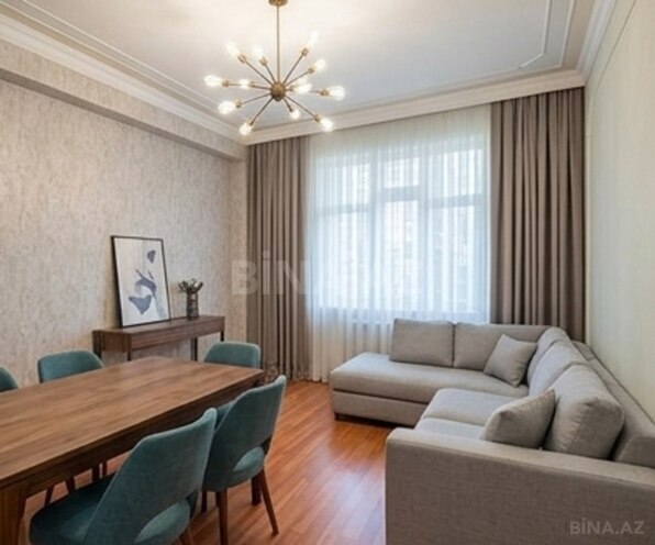Satılır 3 otaqlı köhnə tikili 90 m², Nəsimi m., photo 1 from 7