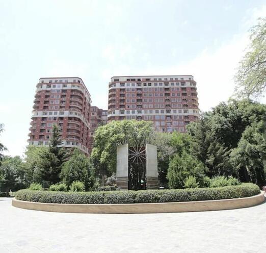 Продаётся 4-комн. новостройка 195 м², Насиминский  р., photo 15 from 16