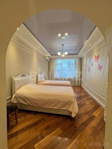 Продаётся 4-комн. новостройка 214 м², Насиминский  р., photo 23 from 31