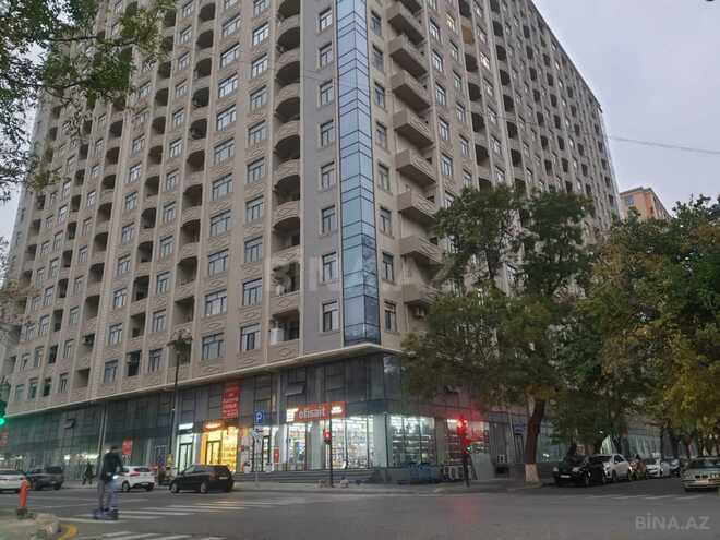 Сдаётся 3-комн. новостройка 141 м², м. 28 мая, photo 1 from 26