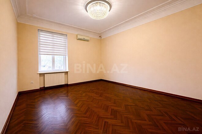 Satılır 3 otaqlı köhnə tikili 90 m², Nizami m., photo 5 from 9