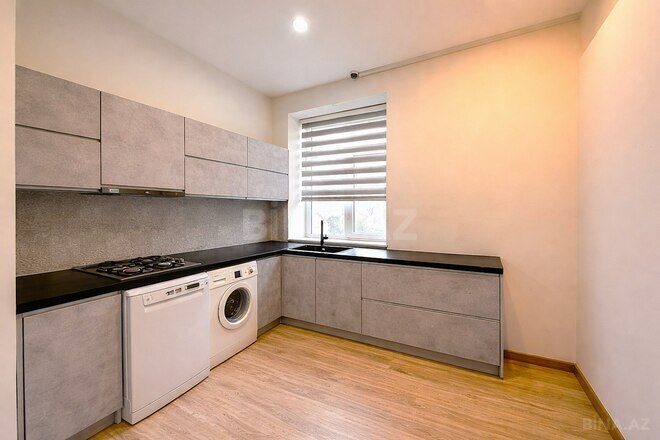 Satılır 3 otaqlı köhnə tikili 90 m², Nizami m., photo 7 from 9