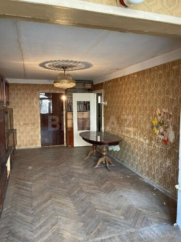 Satılır 3 otaqlı köhnə tikili 70 m², 8-ci mikrorayon q., photo 3 from 7