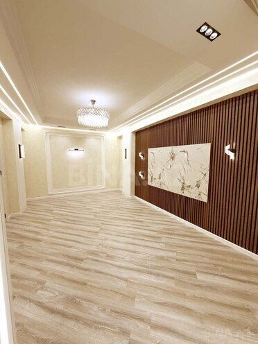 Satılır 2 otaqlı yeni tikili 65 m², İnşaatçılar m., photo 1 from 13