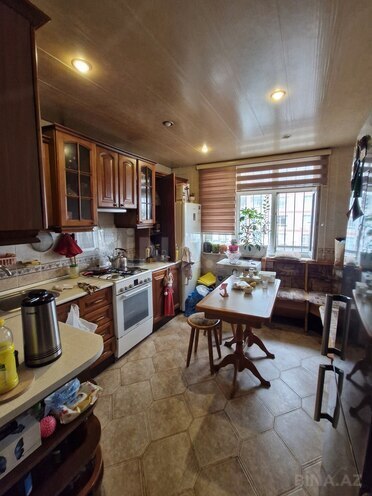 Продаётся 3-комн. вторичка 100 м², м. Нариман Нариманов, photo 12 from 18
