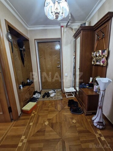 Продаётся 3-комн. вторичка 100 м², м. Нариман Нариманов, photo 7 from 18