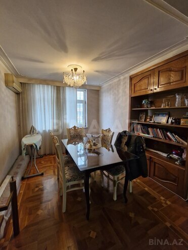 Продаётся 3-комн. вторичка 100 м², м. Нариман Нариманов, photo 6 from 18