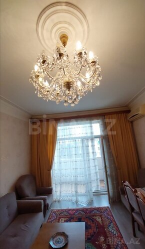 Сдаётся 2-комн. вторичка 50 м², м. Элмляр Академиясы, photo 11 from 13