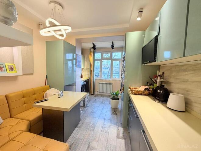 Продаётся 2-комн. вторичка 60 м², м. Низами, photo 11 from 17