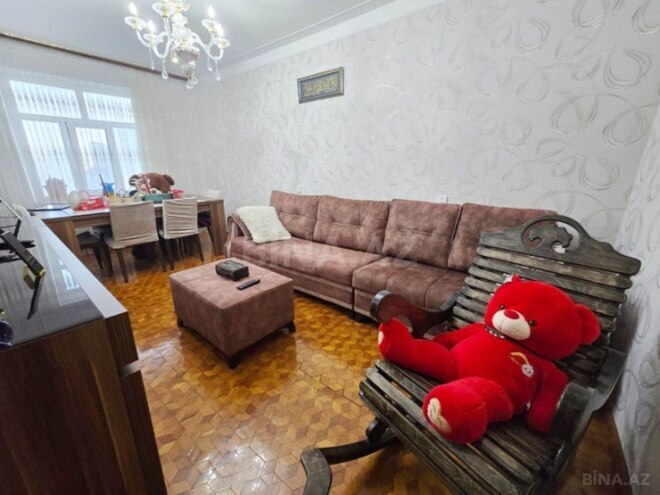 Satılır 3 otaqlı köhnə tikili 90 m², 8 Noyabr m., photo 1 from 14