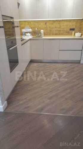 Продаётся 4-комн. вторичка 110 м², м. Ази Асланов, photo 7 from 20