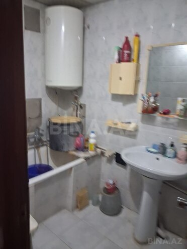 Продаётся 4-комн. вторичка 80 м², м. Нефтчиляр, photo 9 from 11