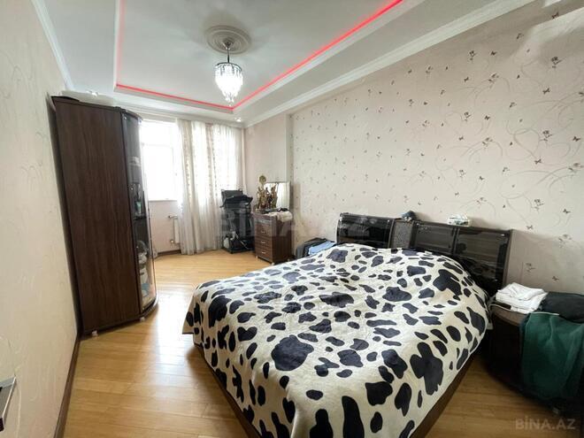 Продаётся 3-комн. новостройка 140 м², м. Низами, photo 4 from 12