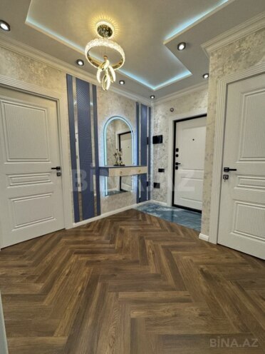Продаётся 3-комн. вторичка 80 м², м. Халглар Достлугу, photo 1 from 17