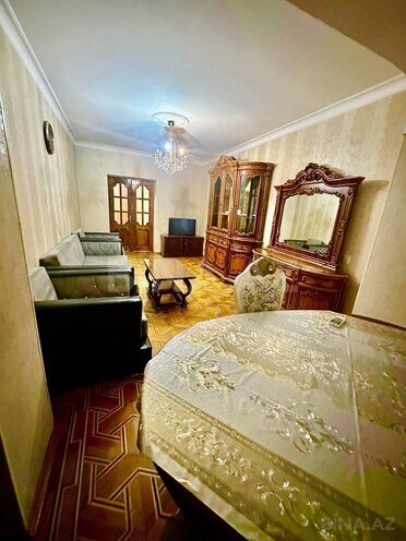 Satılır 3 otaqlı köhnə tikili 100 m², Gənclik m., photo 9 from 13