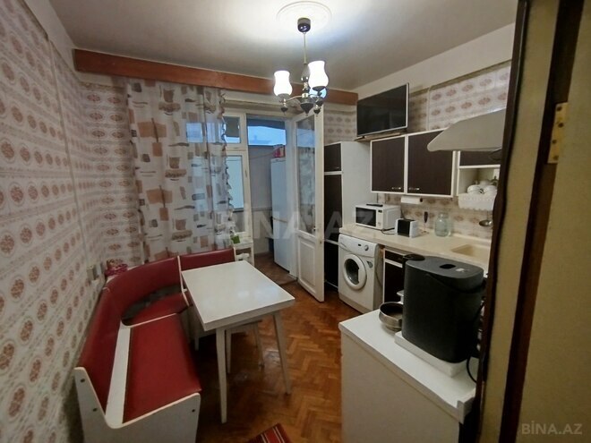 Satılır 4 otaqlı köhnə tikili 105 m², Əhmədli m., photo 3 from 9