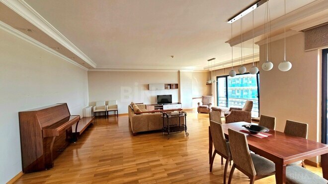 Сдаётся 4-комн. новостройка 174 м², м. 28 мая, photo 9 from 32