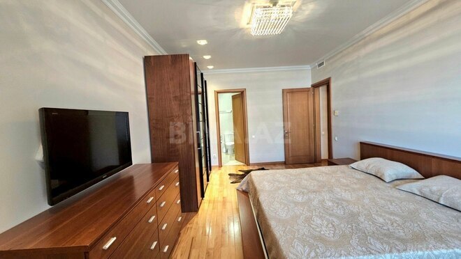 Сдаётся 4-комн. новостройка 174 м², м. 28 мая, photo 19 from 32