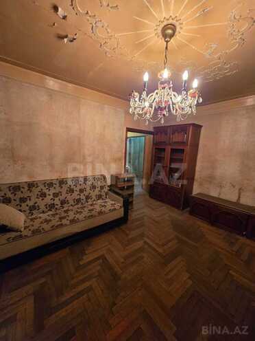 Satılır 4 otaqlı köhnə tikili 220 m², Memar Əcəmi m., photo 3 from 19