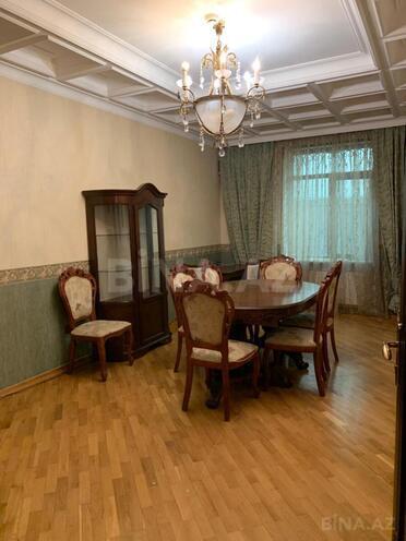 İcarəyə verilir 5 otaqlı həyət evi/bağ evi 250 m², Səbail r., photo 7 from 30