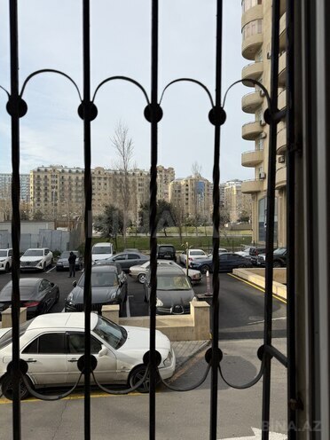 Satılır 2 otaqlı köhnə tikili 42 m², Sahil m., photo 5 from 15