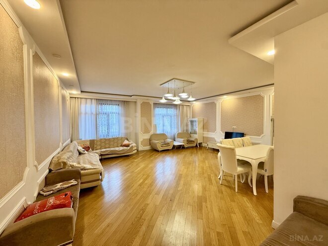 İcarəyə verilir 4 otaqlı yeni tikili 180 m², Gənclik m., photo 3 from 24