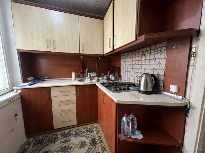 Продаётся 1-комн. вторичка 35 м², м. Элмляр Академиясы, photo 3 from 6