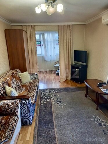 Satılır 1 otaqlı köhnə tikili 35 m², Elmlər Akademiyası m., photo 4 from 11