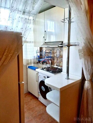 Продаётся 2-комн. вторичка 40 м², м. Кара Караев, photo 5 from 14