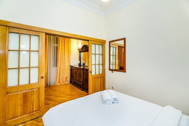 İcarəyə verilir 2 otaqlı köhnə tikili 50 m², Sahil m., photo 17 from 24