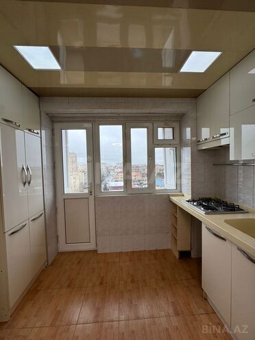 Продаётся 2-комн. вторичка 60 м², м. Халглар Достлугу, photo 13 from 16