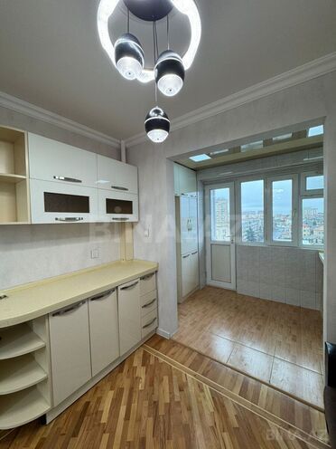 Продаётся 2-комн. вторичка 60 м², м. Халглар Достлугу, photo 3 from 16