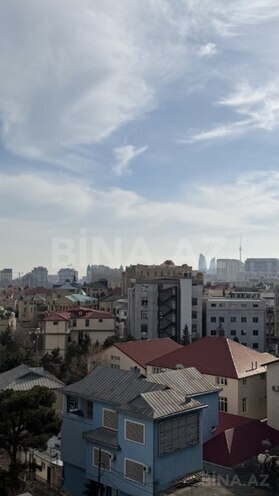 Satılır 2 otaqlı köhnə tikili 70 m², Nəsimi r., photo 3 from 12